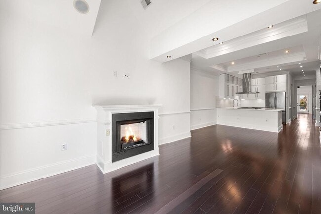 Photo - 719 12th St SE Unit 3