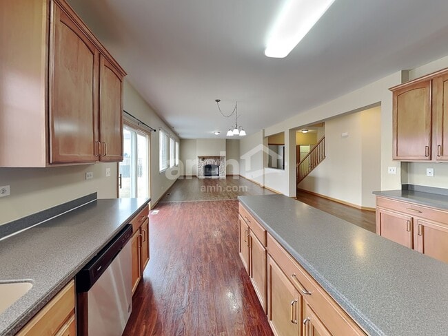 Photo - 306 Hubbard Cir