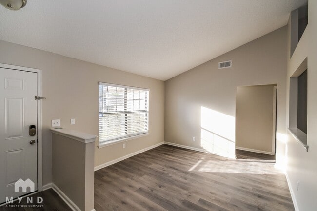 Photo - 6949 Huntington Woods Cir W