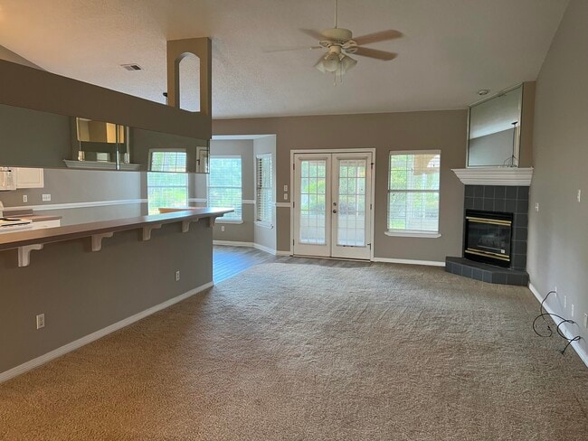 Photo - 195 S Shore Dr