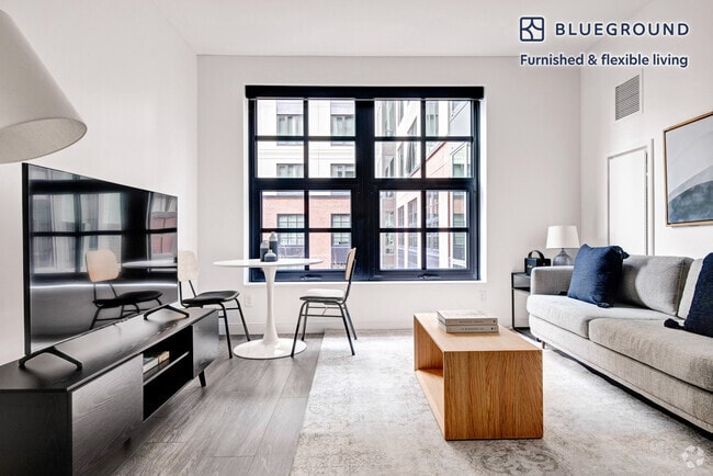 Building Photo - 89 E Dedham St Rental