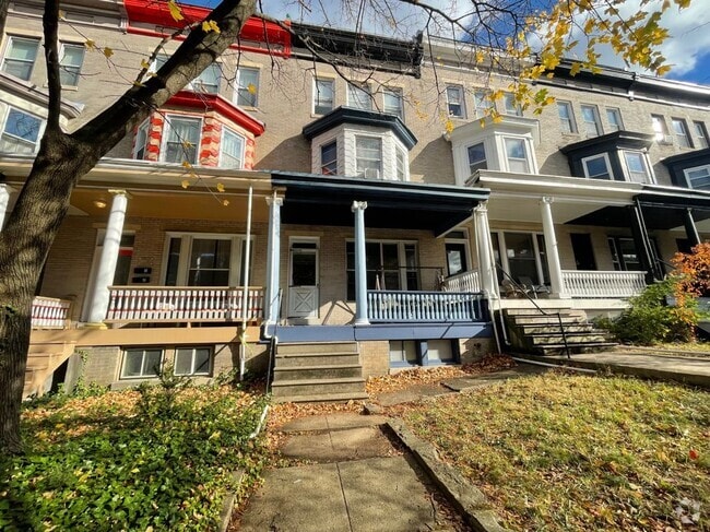 Building Photo - 3007 N Calvert St Rental