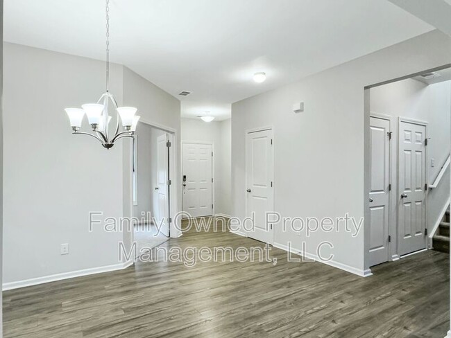 Photo - 242 Dunlin Dr