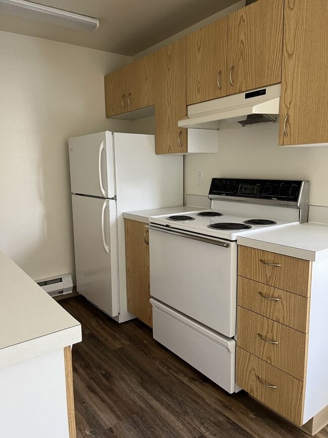 Photo - 1416 N Raymond St Unidad 202