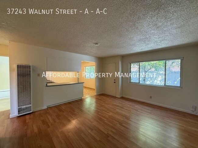 Photo - 37243 Walnut St Unit A-C