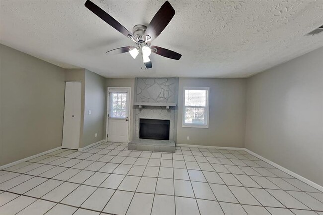 Photo - 1160 Creekwood Cove