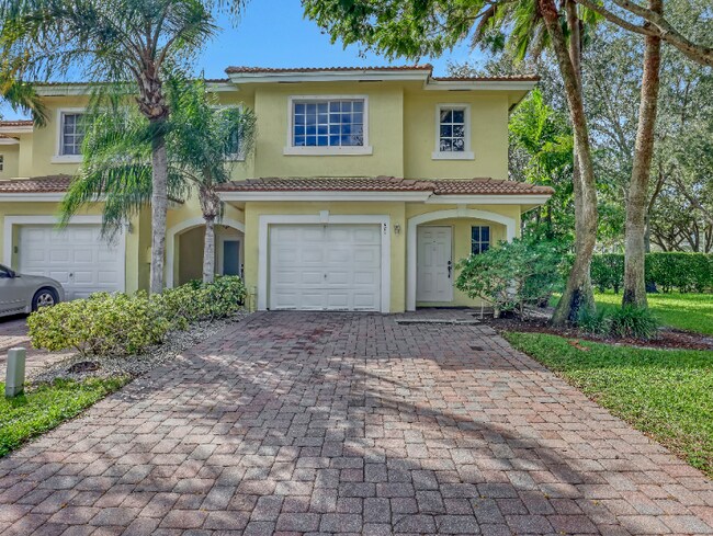 Photo - 681 Imperial Lake Rd