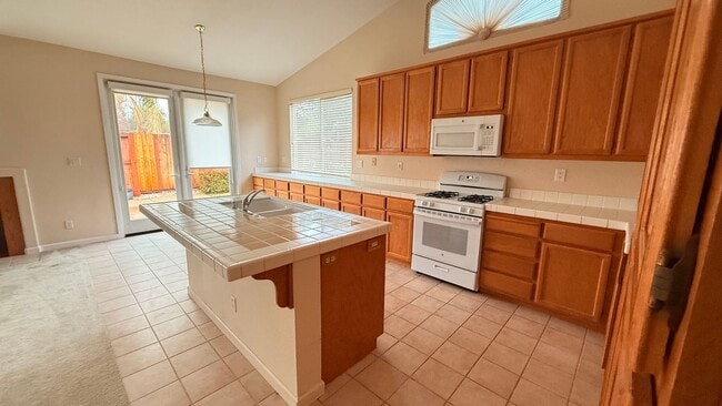 Photo - Charming 4 Bedroom 2 Bath Home in Antioch!