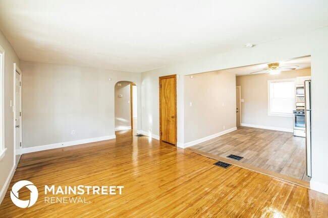 Photo - 931 Palatka Rd