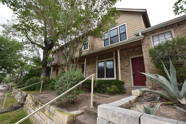 Building Photo - 11404 Walnut Ridge Dr Unit 17