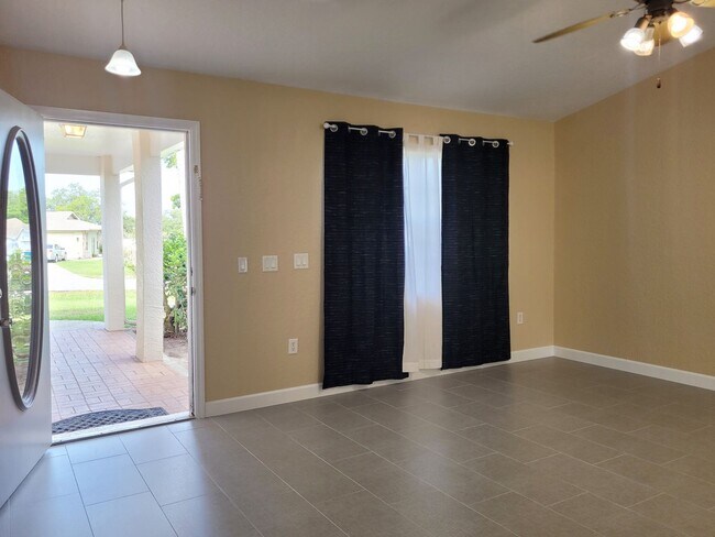 Photo - 3/2/2 Rental Home located centrally in Spring Hill FL 34609