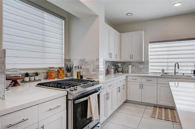 Photo - 6723 Tangled Vines Ave