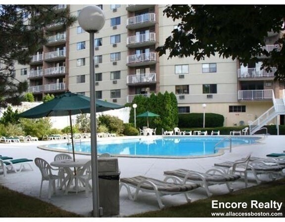 Photo - 131 Coolidge Ave Unit 528