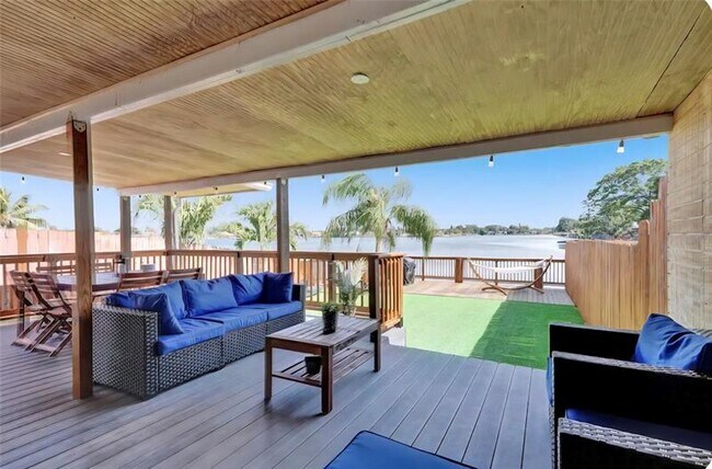 Photo - 2413 SW 58th Manor