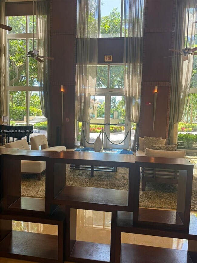 Photo - 19501 W Country Club Dr Unit 509