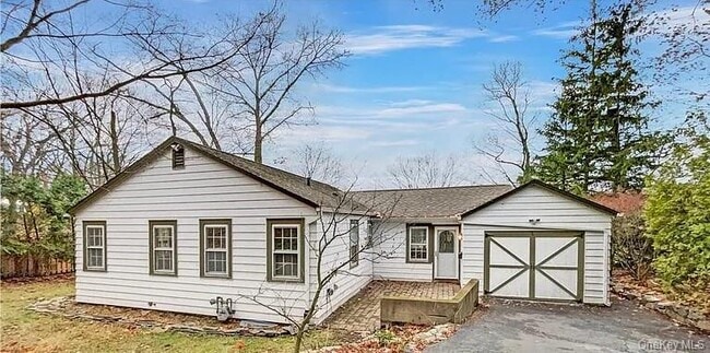Building Photo - 40 Woodland Dr Rental