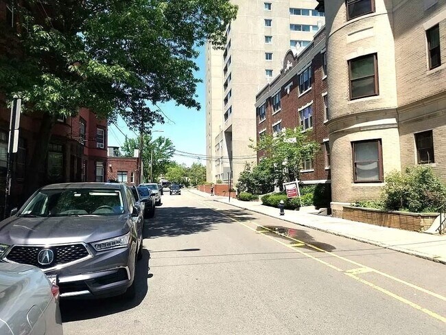 Photo - 116 Park St Unit #1