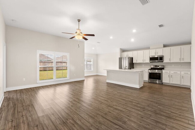 Photo - 227 Morning Crk Wy