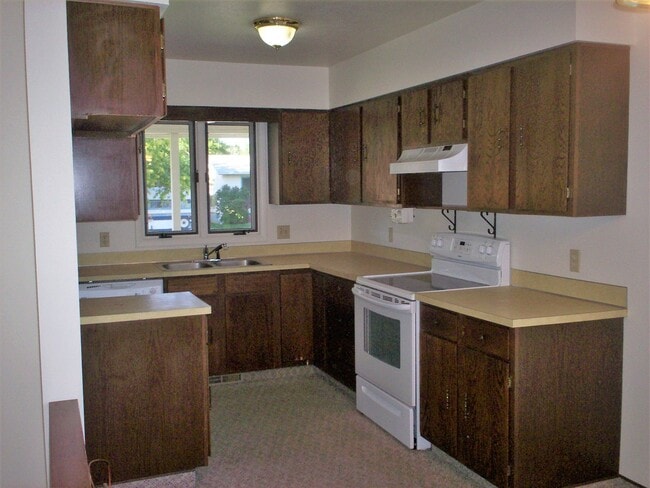 Photo - 2914 Vermillion Dr
