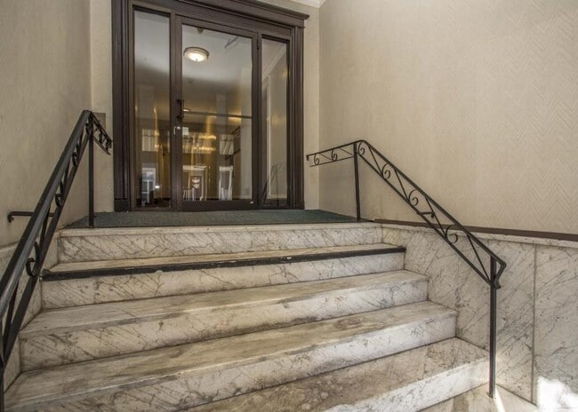 Photo - 2 bedroom in Boston MA 02135