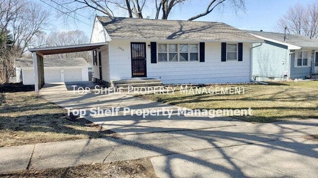 Building Photo - 2116 SE 9th St Rental