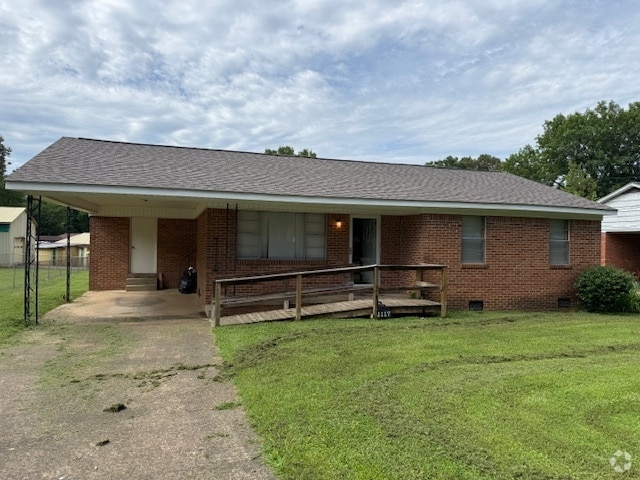 Building Photo - 1117 Tamm St Rental