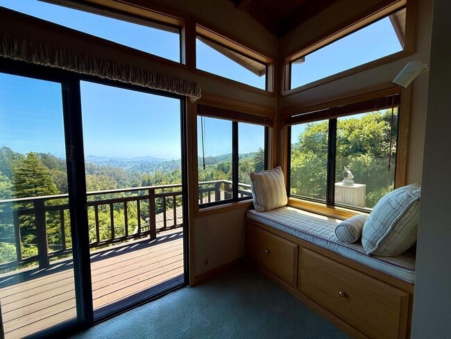 Photo - SPACIOUS THREE BED / THREE BATH HOME OFF OF PANORAMIC HWY WITH STUNNING VIEWS