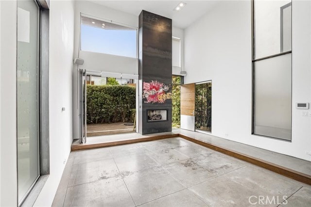 Photo - 419 Venice Way