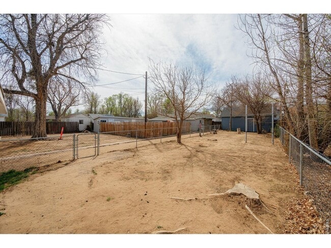 Photo - 2019 7th Ave