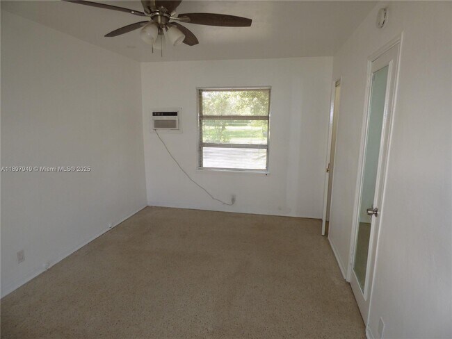 Photo - 522 N 19th Ave Unit 1