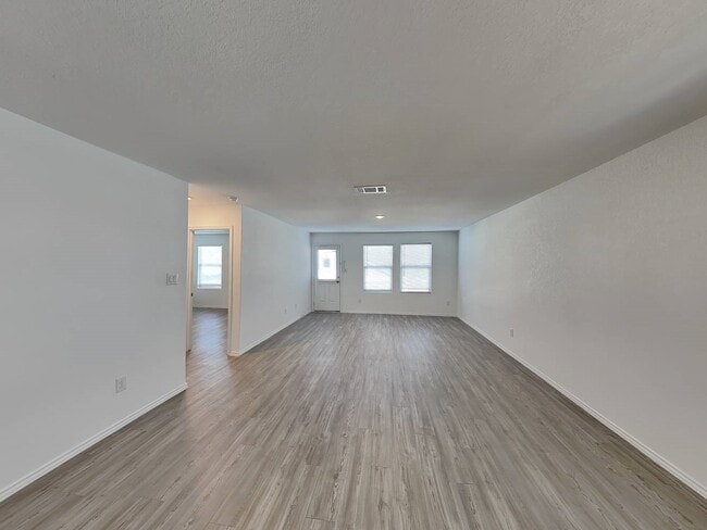 Photo - 171 Dodger Wy