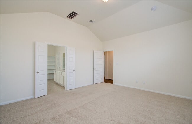 Photo - 8414 Beacon Bay Cir