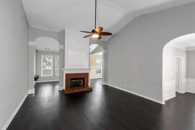 Photo - 732 Tanners Point Dr