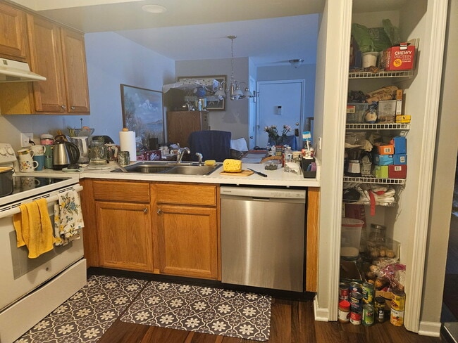Photo - 4424 Euclid Ave Unit 1A