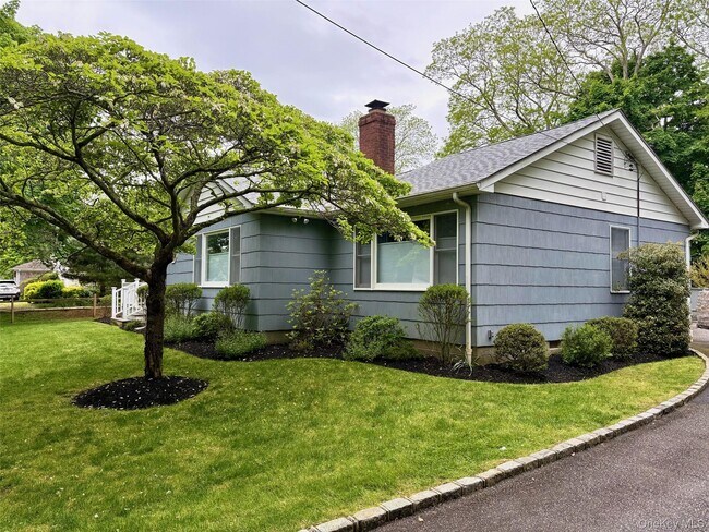 440 Longview Ln