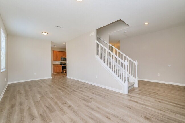 Photo - 5729 Sweet William Terrace