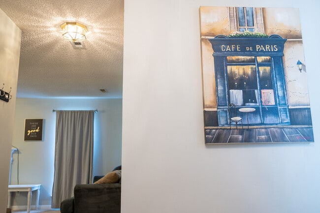 Photo - 5320 Starflower Dr