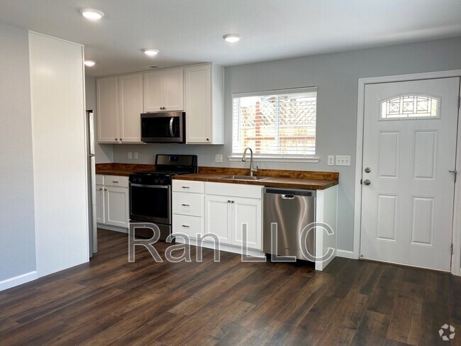 Building Photo - 229 W Pueblo St Unit 1 Rental