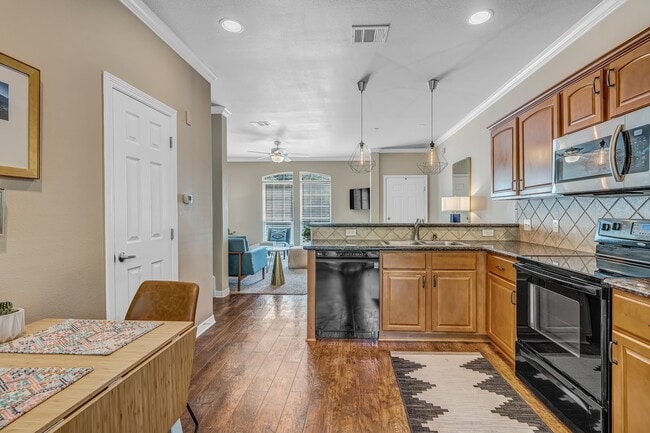 Photo - 305 Holleman Dr E Unit 1506