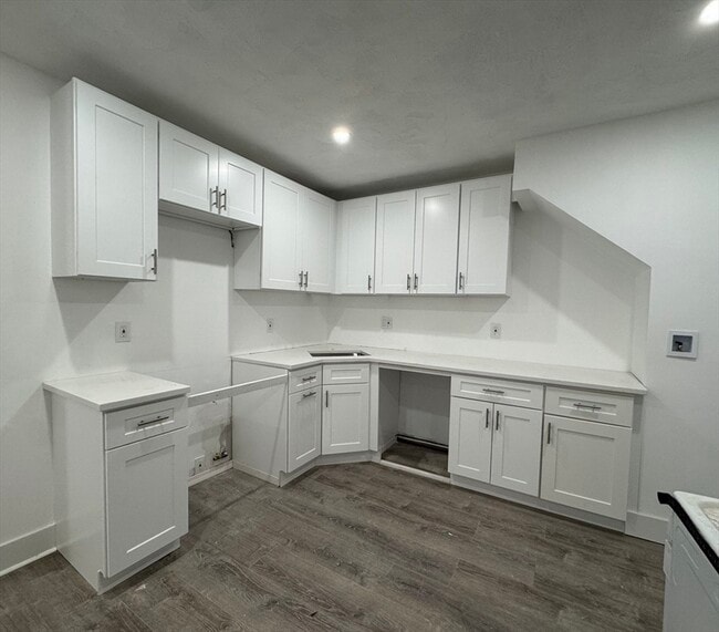 Building Photo - 120 Sea St Unit A