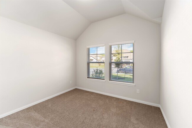 Photo - 24543 Greeley Lake Dr