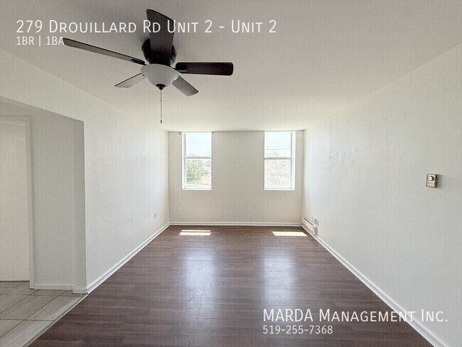 Photo - COZY 1 BED/1 BATH UNIT IN SECURE BUILDING + HYDRO & FREE WIFI!! Unité 2