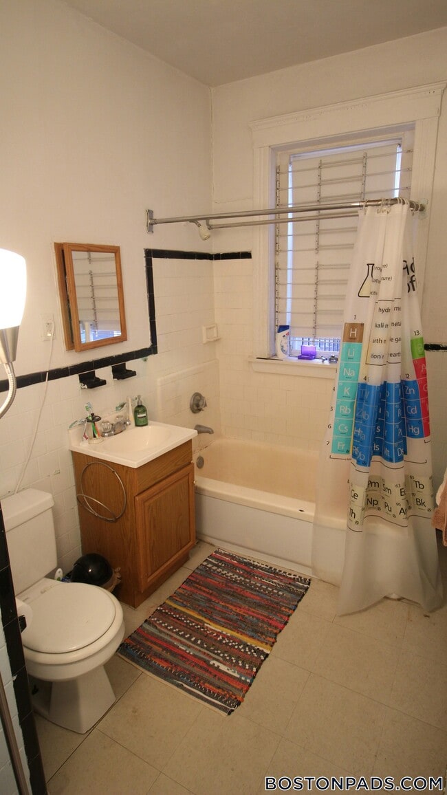 Photo - 1381 Commonwealth Ave Apartamento Unidad 8