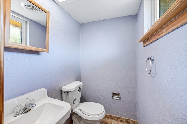 Photo - 9326 Eblen Dr