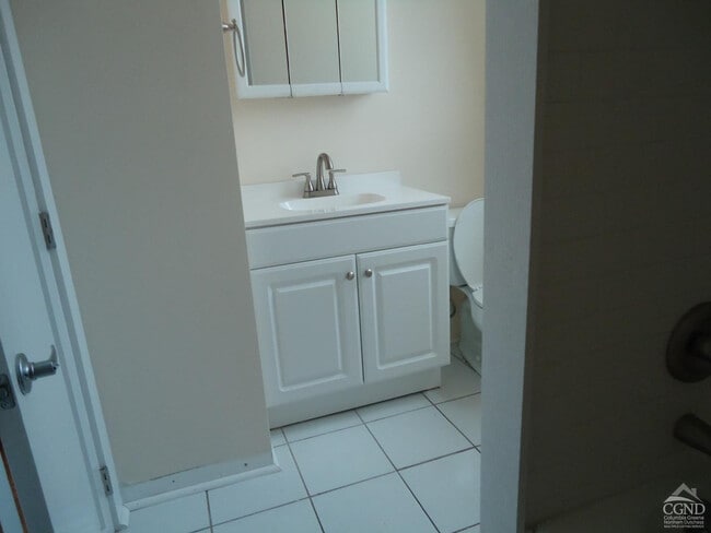 Photo - 136 Warren St