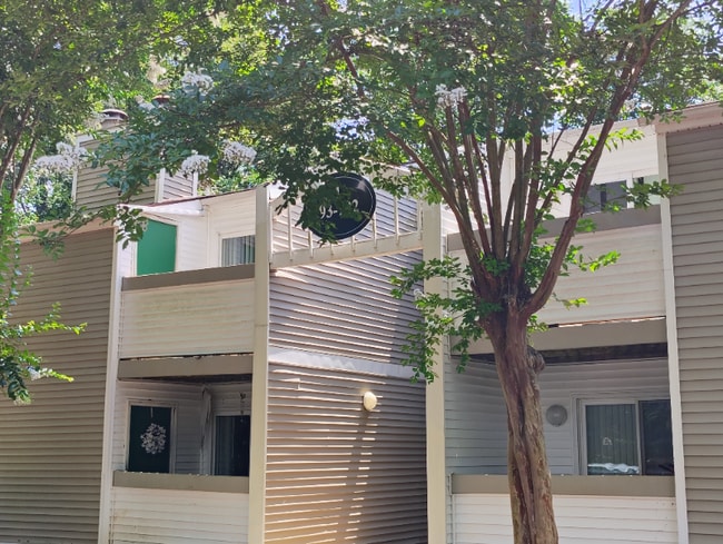 Building Photo - 600 Reusens Rd Rental