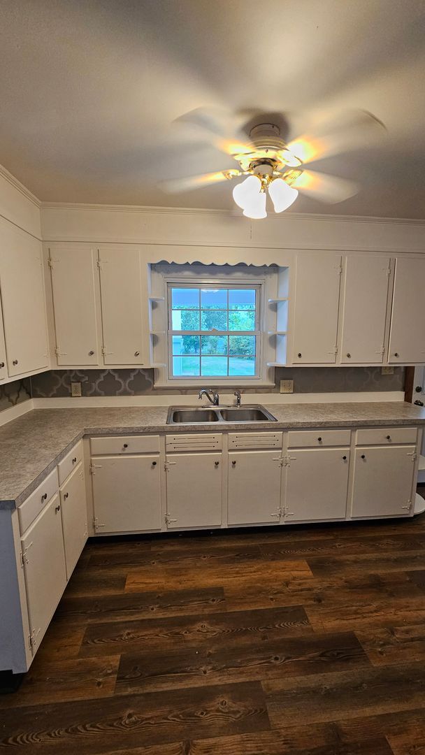 Photo - JUST REDUCED!  3 Bedroom Single Family Home