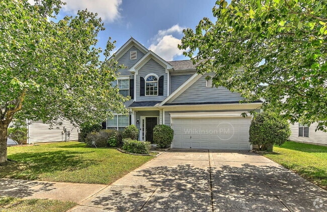 Building Photo - Beautiful 4-Bedroom Two Story Home with Fe...