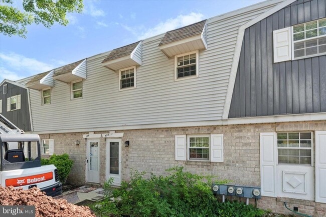 Photo - 525 Village Ln. Townhome