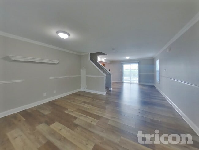 Photo - 404 W Warrior Ct